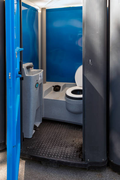 Porta potty delivery and setup in Union, MO